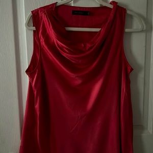 The Limited
Size: Large
Color: Peach
Sleeveless